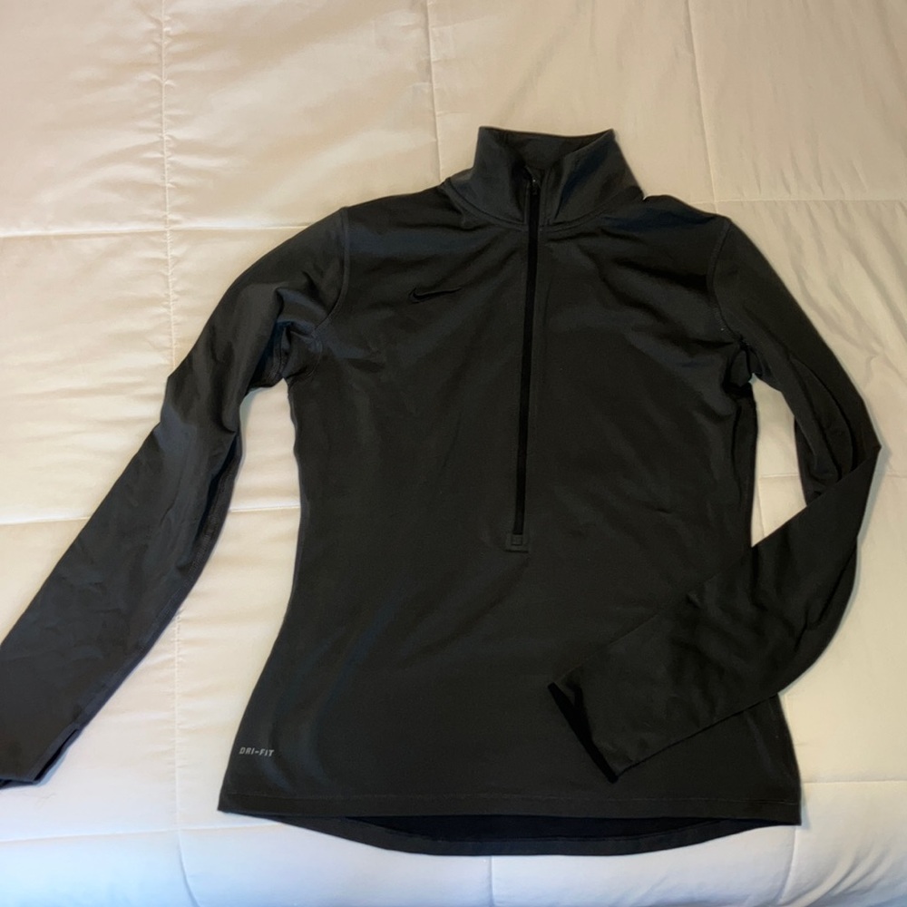 Nike Dark Grey Dri-Fit Pull-Over, Large